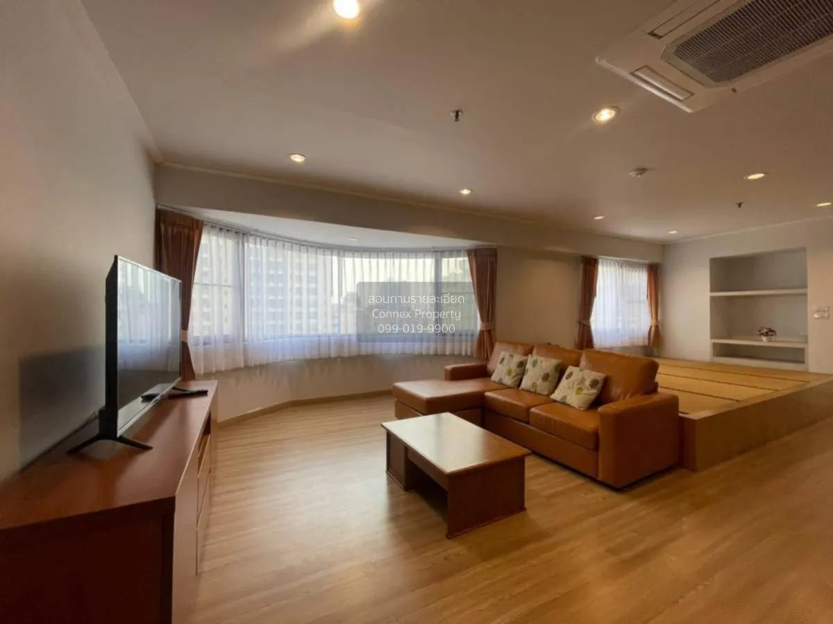2 Bedroom condo in Baan Suanpetch