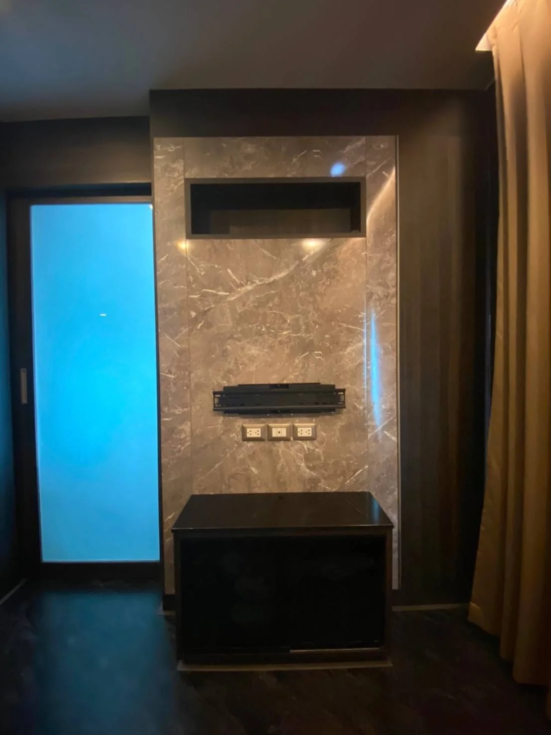 1 Bedroom condo in The Address Asoke