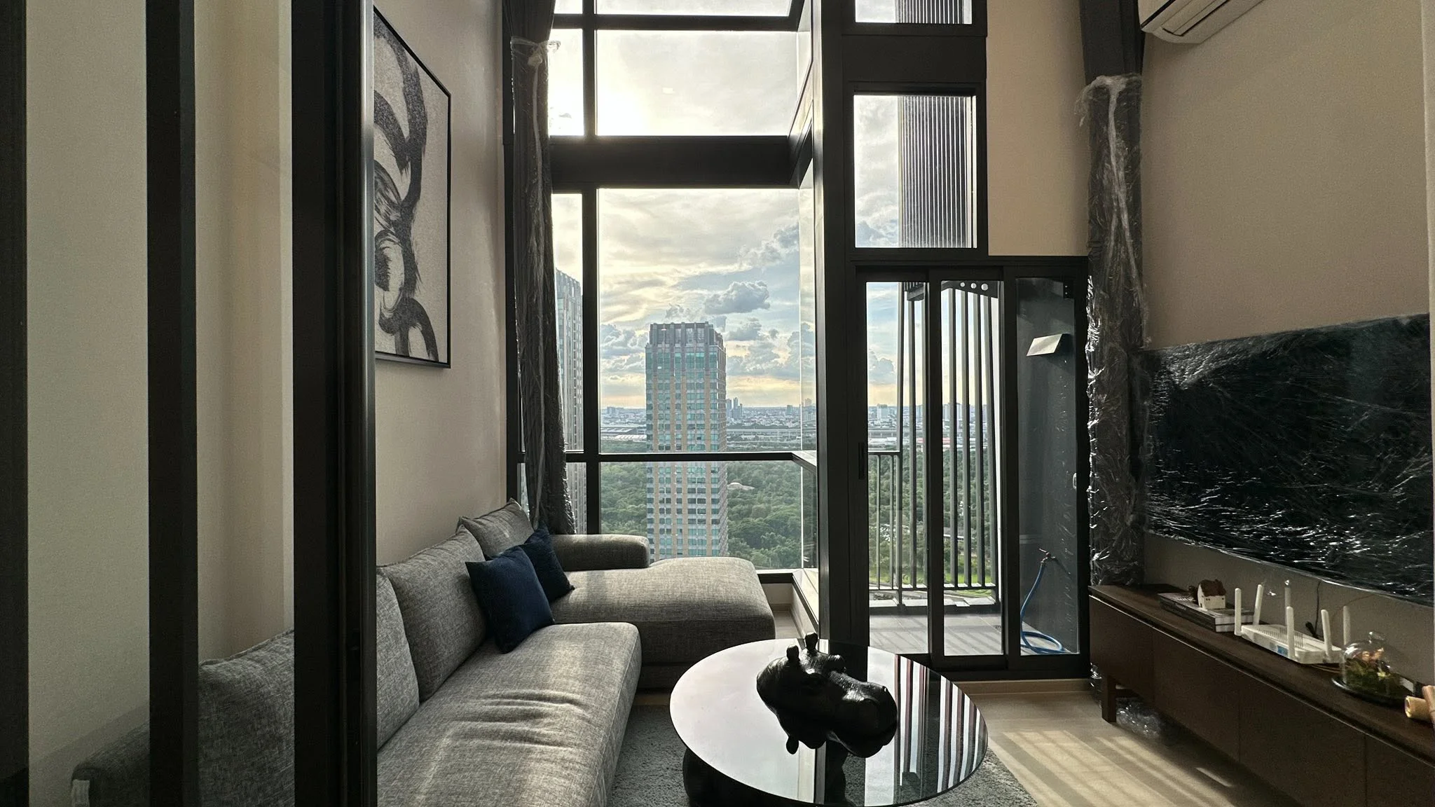 1 Bedroom condo in The Privacy Jatujak